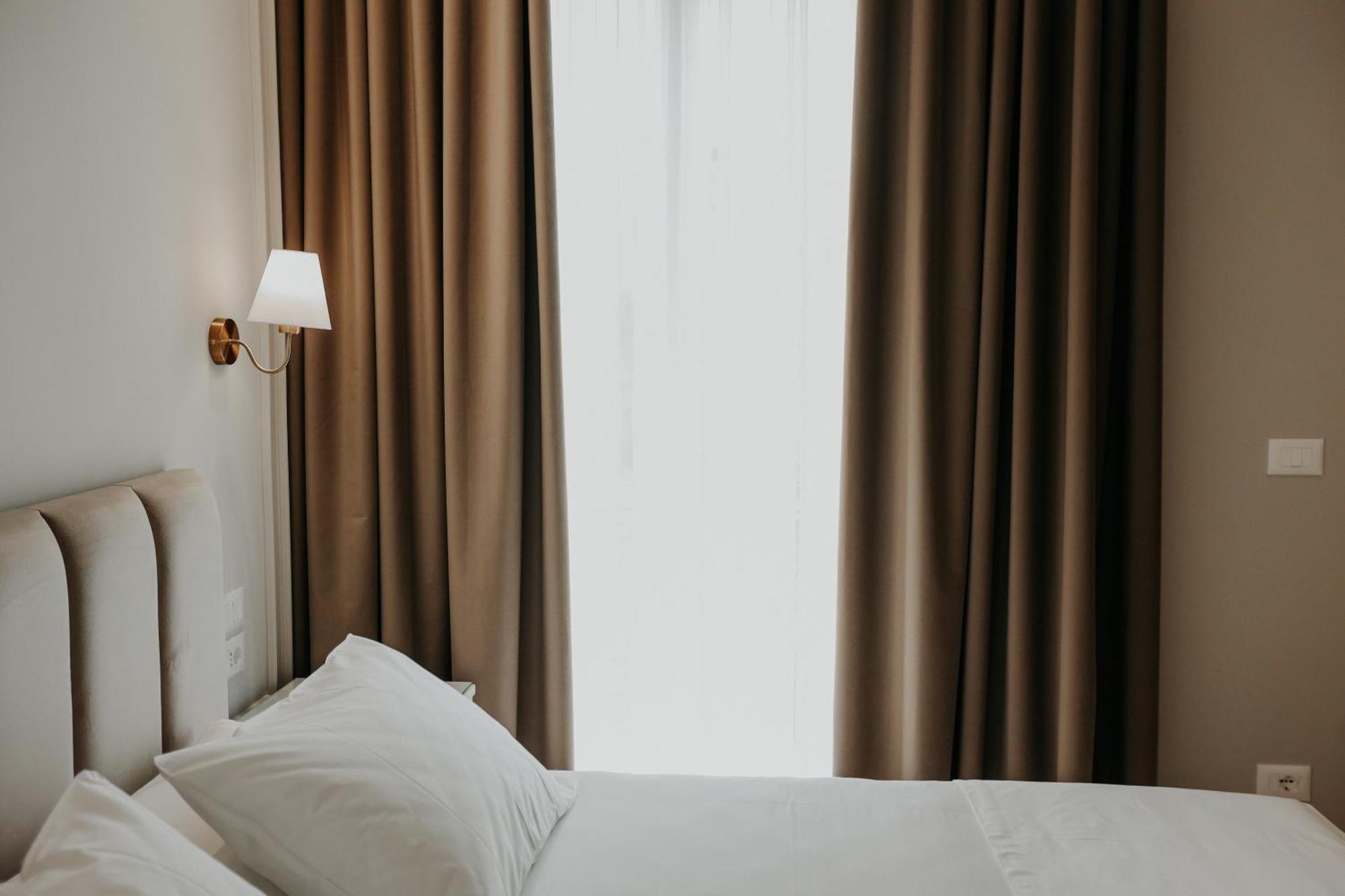 Seaside Hotel فلورا المظهر الخارجي الصورة