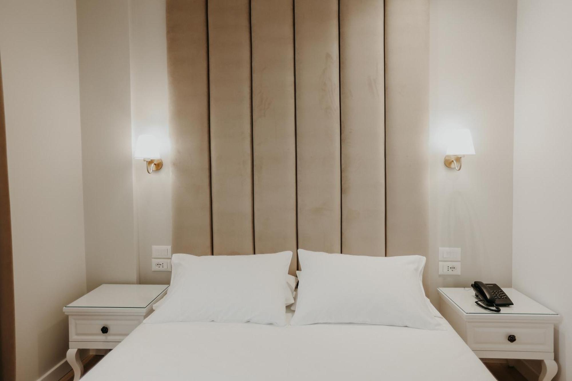Seaside Hotel فلورا المظهر الخارجي الصورة